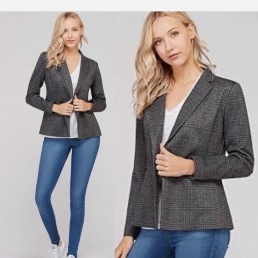 Adrienne Vitadinni plaid blazer size xs
